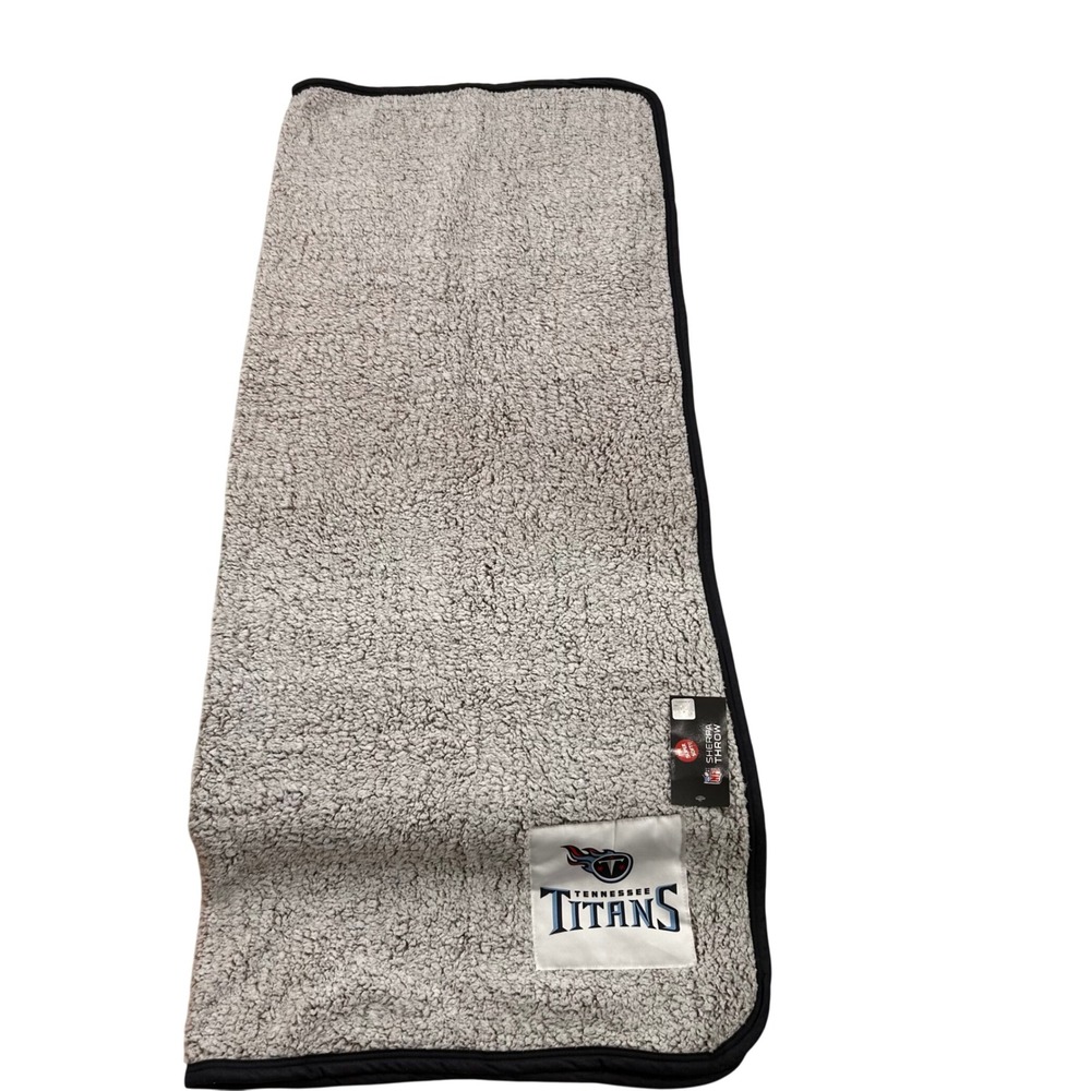 NFL Tennessee Titans Grey Sherpa Throw Blanket Plush Fleece Soft New With Tags